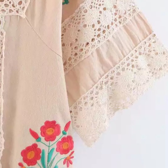 LAST ONE Embroidered Floral Midi Dress - Picture 8 of 16